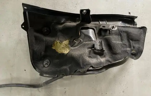 Porsche Cayenne (9PA) Other engine bay part 7L5819511B