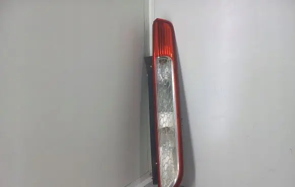 Ford Focus Rear/tail lights 8M51-13404-AD