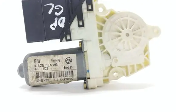 Seat Toledo II (1M) Rear door window regulator motor 1J4959812C 1716428 101482202