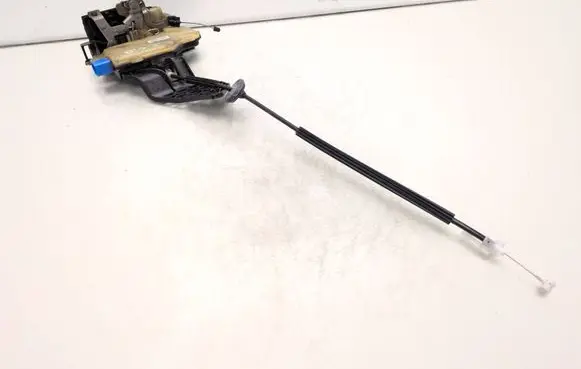 Porsche Cayenne (9PA) Rear door lock 7L0839016A 7L5839085
