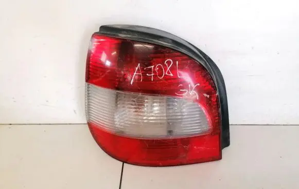 Renault Scenic I Rear/tail lights 7700428054