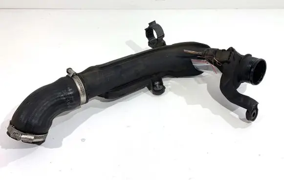 Volkswagen PASSAT CC Air intake hose/pipe 1K0145770AE