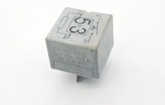 Volkswagen PASSAT B5.5 Other relay 141951253B 20240072
