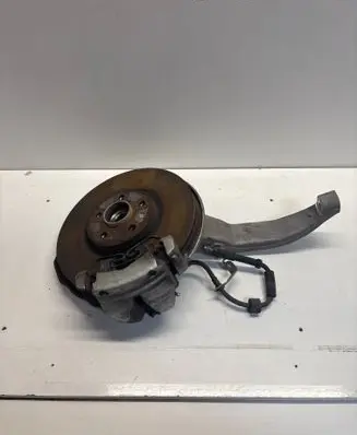 Volvo XC60 Front wheel hub spindle knuckle
