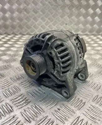 Opel Astra H Generator/alternator 90561168