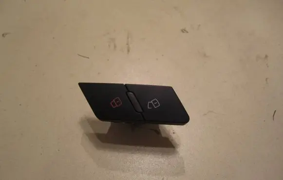 Audi A6 S6 C6 4F Central locking switch button 4F1502107