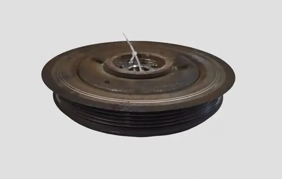Volvo XC60 Crankshaft pulley 31401194