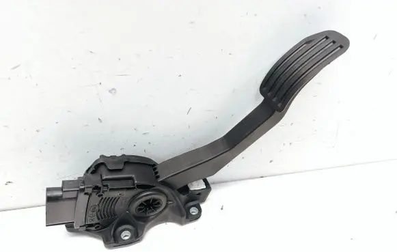 Volvo XC60 Accelerator throttle pedal 31329062