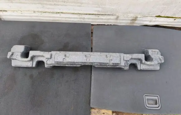 KIA Sportage Front bumper foam support bar 86520F1500