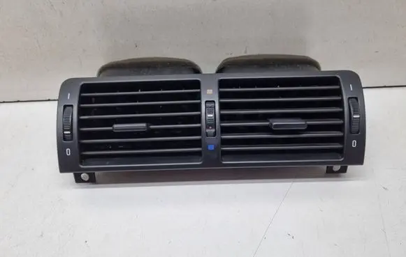 BMW 3 E46 Dash center air vent grill 8361895
