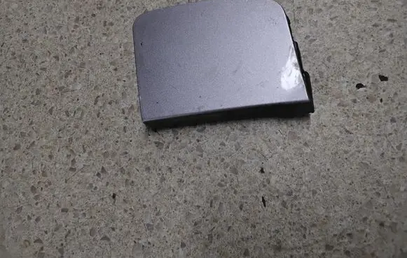 Toyota C-HR I Front tow hook cap/cover 52128F4010