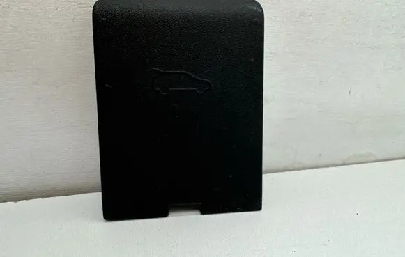 Audi A6 C7 Tailgate emergency lock open trim 4G9867747