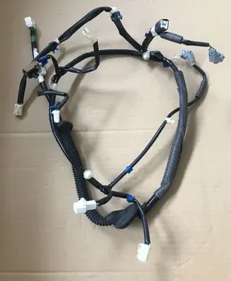 Subaru Legacy Tailgate/trunk wiring harness 81811AL00B
