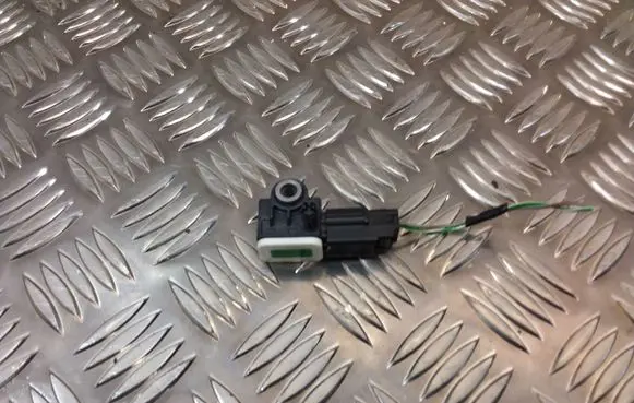 Volvo S60 Airbag deployment crash/impact sensor 1658100611309 1658