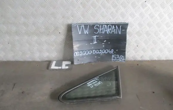 Volkswagen Sharan Front triangle window/glass 