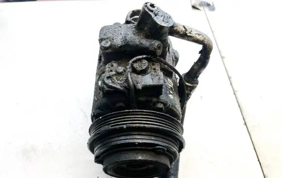 Audi A8 S8 D2 4D Air conditioning (A/C) compressor (pump) 4d0250805c
