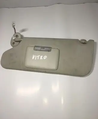 Dodge Nitro Sun visor
