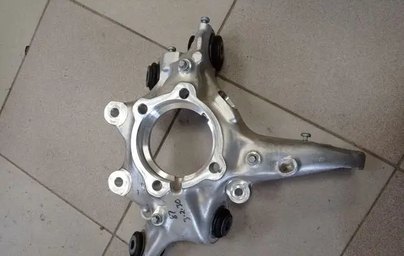 Mercedes-Benz EQS X296 Rear wheel hub spindle/knuckle A2960700 2960700 1MY02