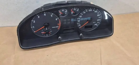Audi A4 S4 B5 8D Speedometer (instrument cluster) 110008870 110008870002 8D0919860G