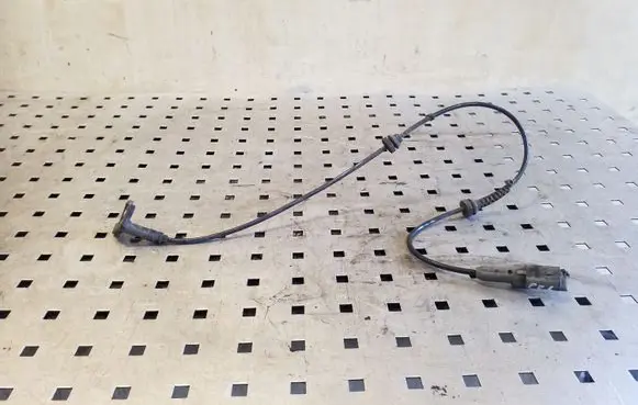 Peugeot 3008 I ABS brake wheel speed sensor 9665386780