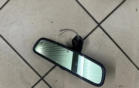BMW 5 F10 F11 Rear view mirror (interior) 015891 GTXX48 E1025891
