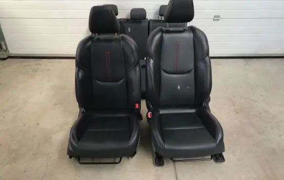 Seat set