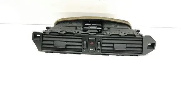 BMW 5 E60 E61 Dash center air vent grill 6910734 7009275