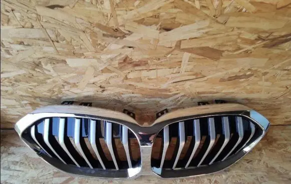 BMW 1 F40 Front grill 5A39366