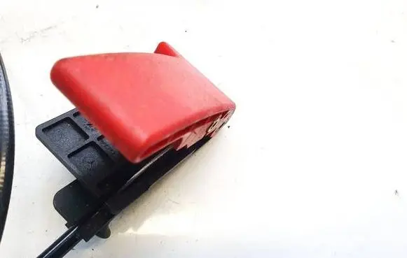 Mercedes-Benz B W245 Engine bonnet (hood) release handle 