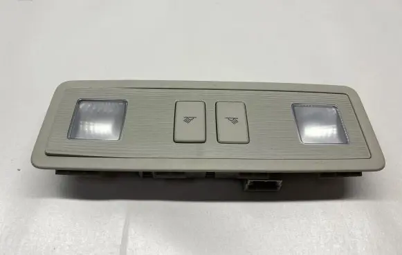 Volkswagen Jetta VII Front seat light 3CN947290