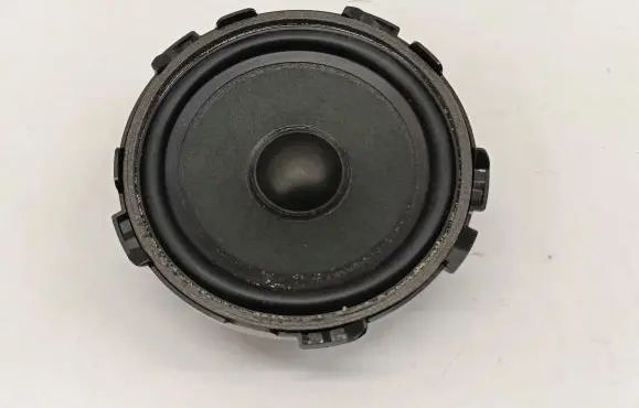 Mercedes-Benz C W205 Panel speaker A2058201002