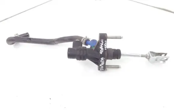 Toyota Corolla Verso E121 Clutch master cylinder 314340F020