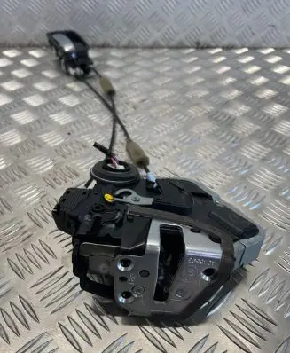 Honda CR-V Rear door lock 72611T1GE001A 41133015240