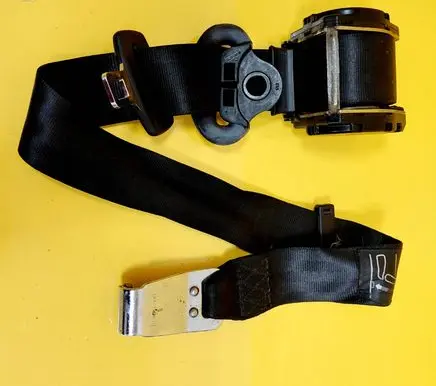 Volkswagen Sharan Third row seat belt 0416120