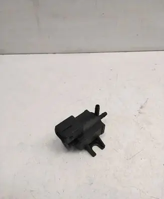Toyota Avensis T250 Turbo solenoid valve 258600R010 72828606