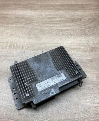 Renault Safrane Engine control unit/module ECU 7700868318 S113721102D