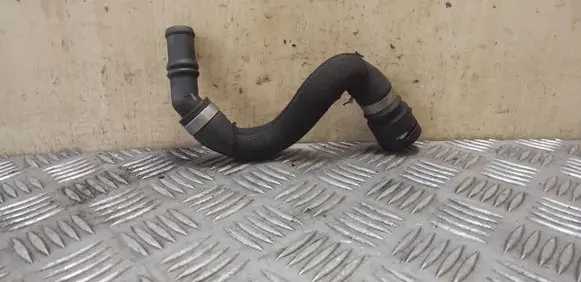 Audi A8 S8 D4 4H Engine coolant pipe/hose 4H0819334L