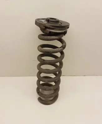 Mercedes-Benz C W205 Rear coil spring