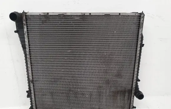 Coolant radiator