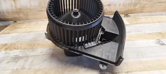 Peugeot 807 Heater fan/blower 599128800