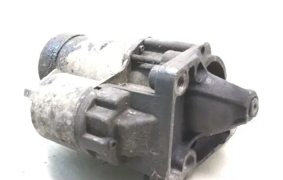 Renault Laguna I Starter motor