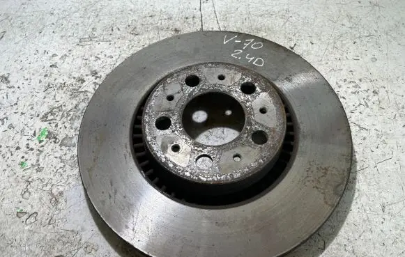 Volvo V70 Front brake disc