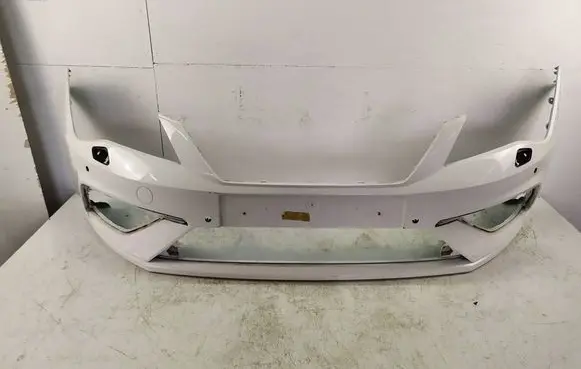 Seat Leon (5F) Front bumper 5F0807221AB