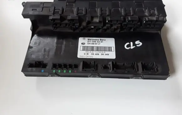 Mercedes-Benz E W211 Fuse module 2115455301