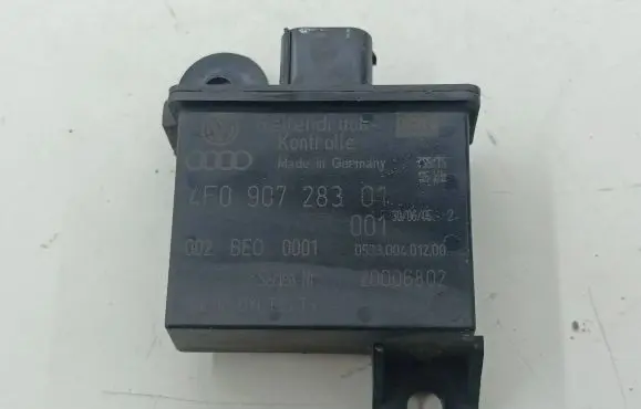 Bentley Flying Spur Tire pressure control unit 4F090728301