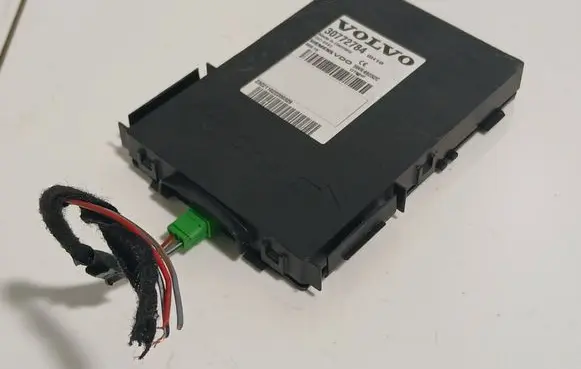 Volvo V70 Other control units/modules 30772784 5WK49232C 232211022200329