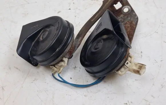 Peugeot 308 Horn signal A046522
