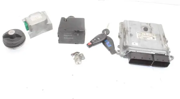 Chrysler 300 - 300C Engine ECU kit and lock set P05026884AA 05057278AC