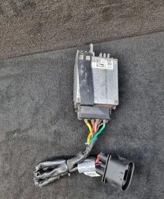 Audi A4 S4 B6 8E 8H Coolant fan relay 8E0959501