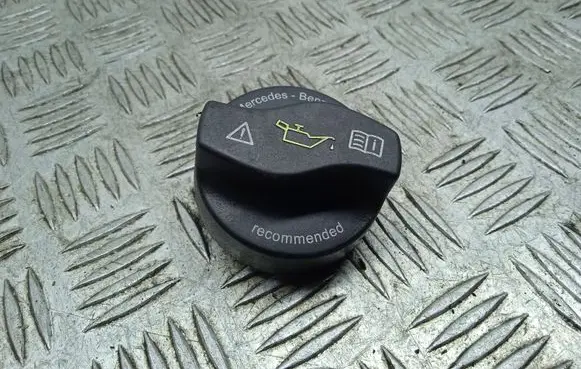 Mercedes-Benz GLE (W166 - C292) Oil filler cap A0000101685